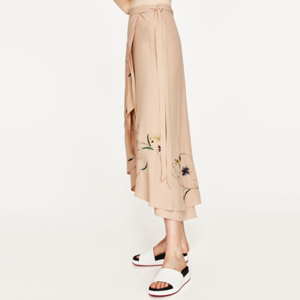 Zara Floral Embroidered Wrap Skirt - Picture 4 of 8